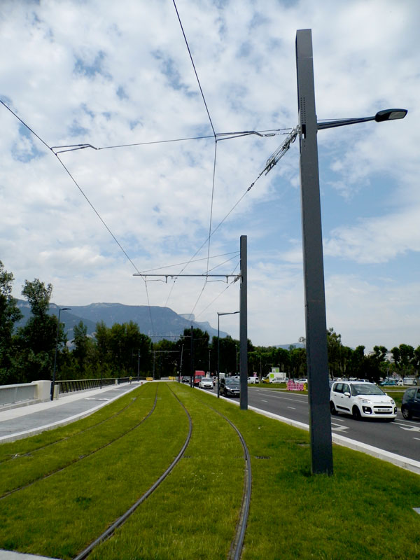 grenoble-tranvia-lineaE-15.jpg