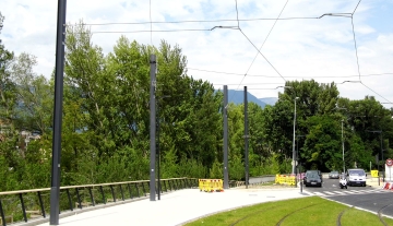 grenoble-tranvia-lineaE-02.jpg